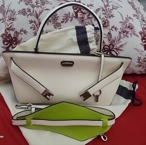 Tory Burch Cream Lee Radziwill Speccio Cat Eye.